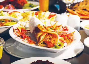 shiraz golden restaurant ajman