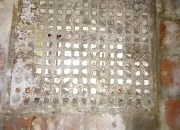 Shk. Rashid Bin Saeed St / Omar Bin Al Khatab Mosque
