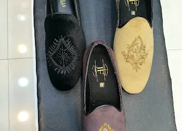 SHOE PALACE TRADING(L.L.C)