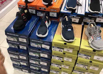 Shoes 4 Us