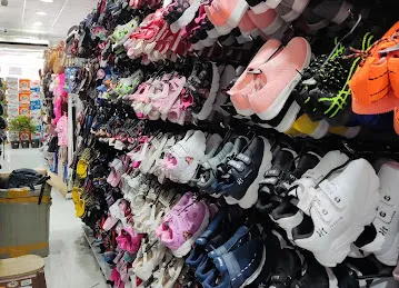 Shopee Department store