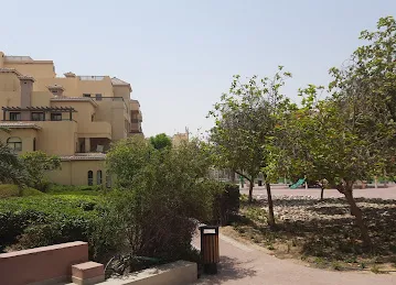 Shorooq Building 20
