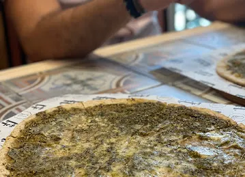 شارع منقوشة Man'oushe Street