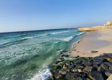 شاطئ الشراع