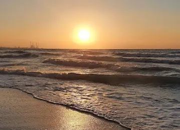 شاطئ الشراع