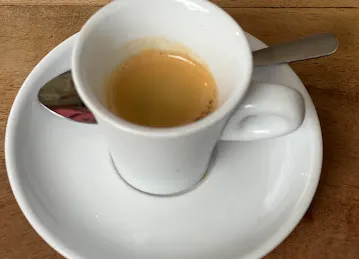 شاطئ الصخور