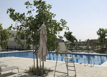 Sidra 1, pool