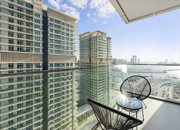 Silkhaus at Beach Vista