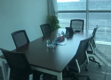 Single businesses tower