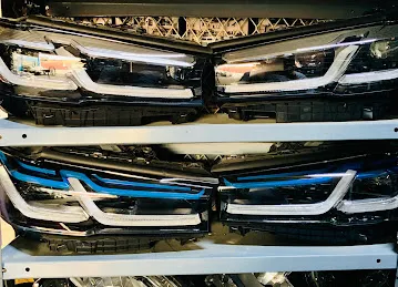 Siraj car headlights