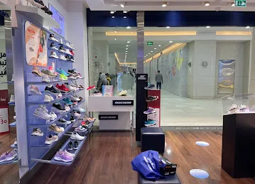 Skechers
