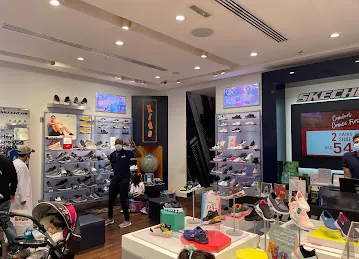Skechers