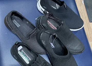 Skechers