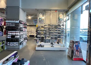 Skechers Showroom
