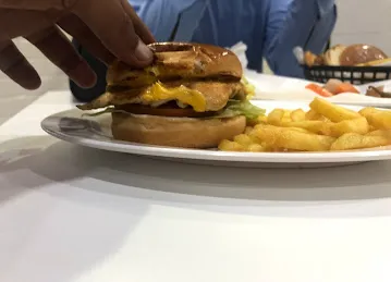 Skyburger Cafe