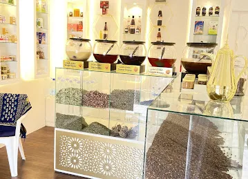 عسل يمني واعشاب | تم اغلاق فرع الشعبية . بإمكانكم زيارة فرع دلما مول