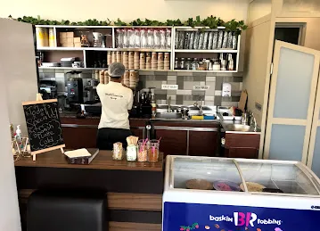 Smart Corner Cafe