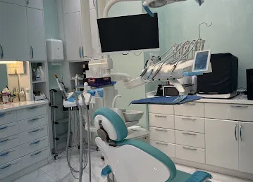Smart Smile Dental Center LLC