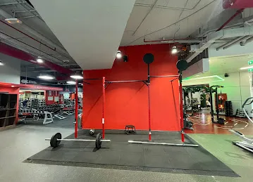 Snap Fitness Media City | Best Gym in Dubai