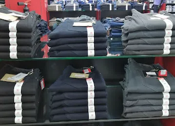 SNOWHITE GARMENTS