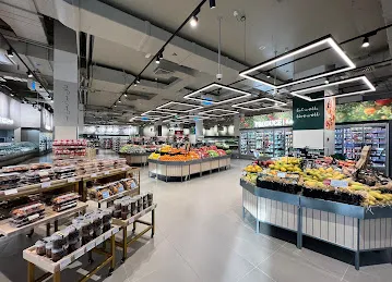 Spinneys