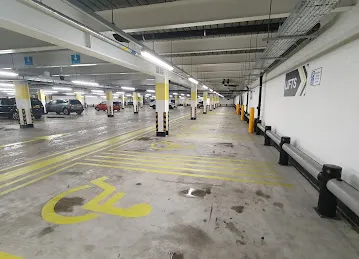 Spinneys