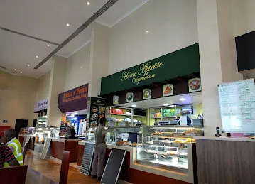 Spring Onion Cafe & Restaurant