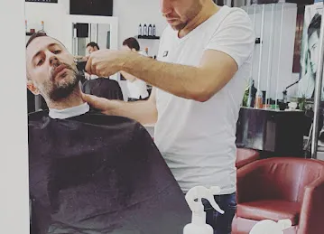 Square Cut Gents Salon