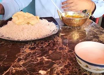 STAR PLUS RESTAURANT & CAFETERIA