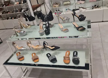 Steve Madden