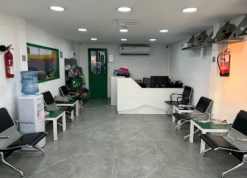 Summit car service center