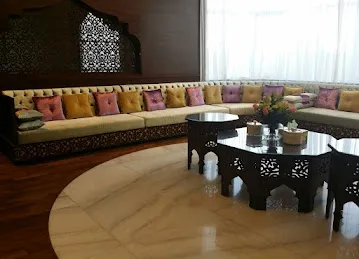 Sun city furnishing