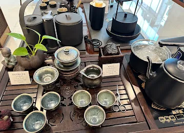 Sun Tour Tea Shop