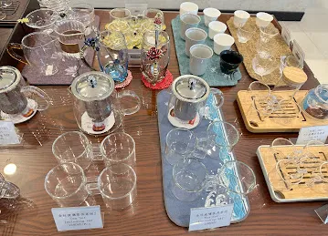 Sun Tour Tea Shop