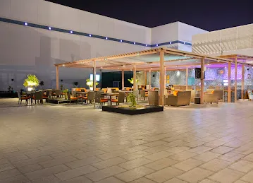 Sundeck Pool Cafe