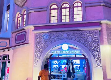 Super Heroes Store