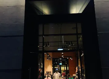Superdry Bluewater Islands