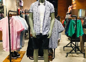 Superdry Bluewater Islands