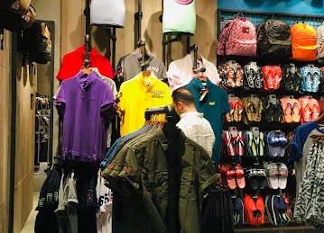 Superdry Bluewater Islands