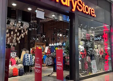 Superdry - Dubai Marina Mall