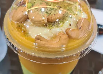Suryana cafe