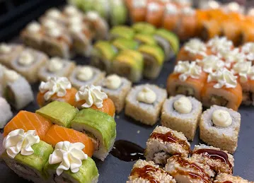 SUSHI SMILEFOOD Arjan