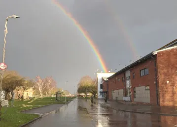 سوق تجارية