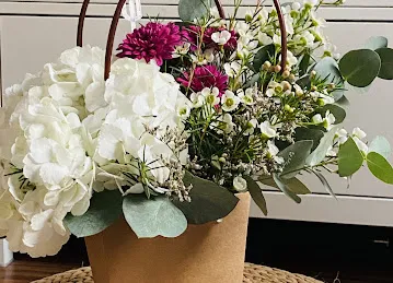 Tabrah Flowers & Gifts Trading