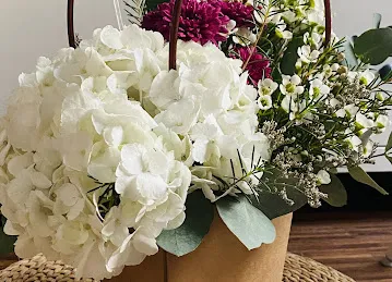 Tabrah Flowers & Gifts Trading