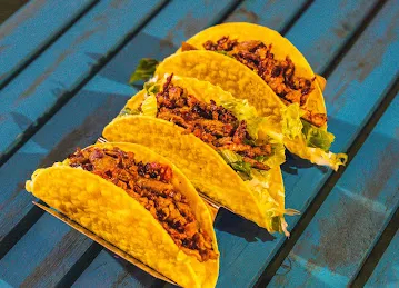 Tacolishes