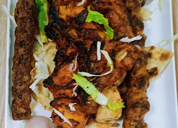 Tahera Restaurant Jvc