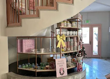 Tania's Teahouse