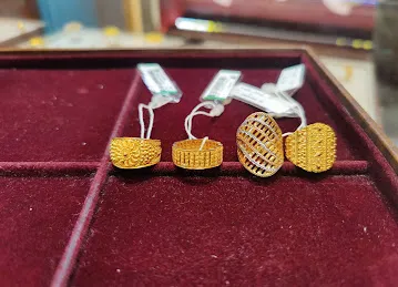 Tanishq Jewellers - Meena Bazar