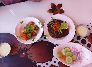 Tareeq Abu Shagara Restaurant